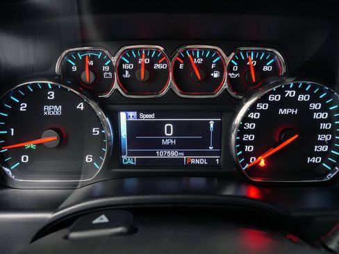 Used 2018 GMC Sierra 2500 SLE w/ SLE Preferred Package AWD/4WD image 23