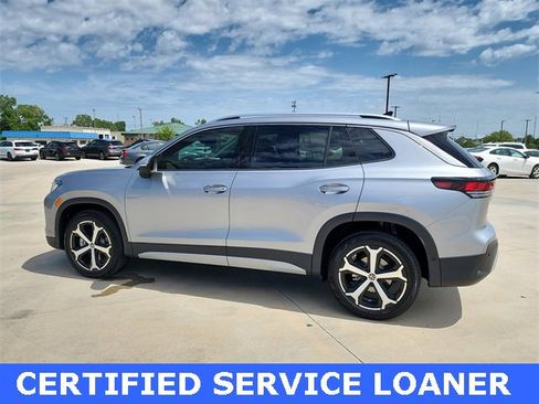 New 2025 Volkswagen Tiguan SE image 7