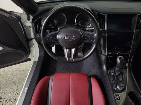 Used 2022 INFINITI Q60 Red Sport 400 w/ Proactive Package RWD image 11