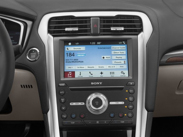 Used 2017 Ford Fusion Titanium FWD image 10