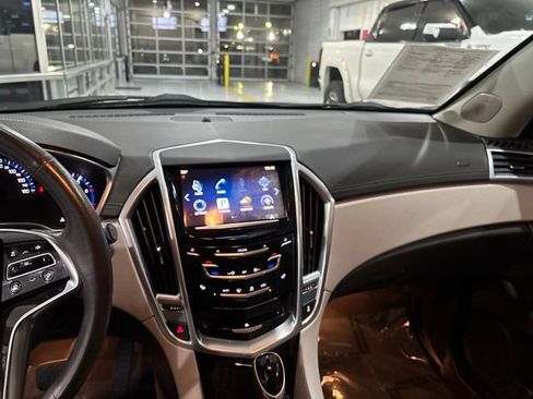 Used 2014 Cadillac SRX Luxury w/ Driver Awareness Package AWD/4WD image 20