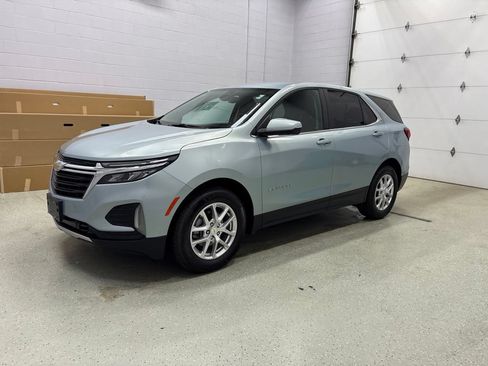 Used 2022 Chevrolet Equinox LT FWD image 8