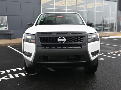 New 2026 Nissan Frontier S image 3
