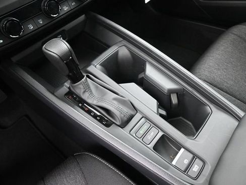 Used 2025 Honda Accord SE image 31