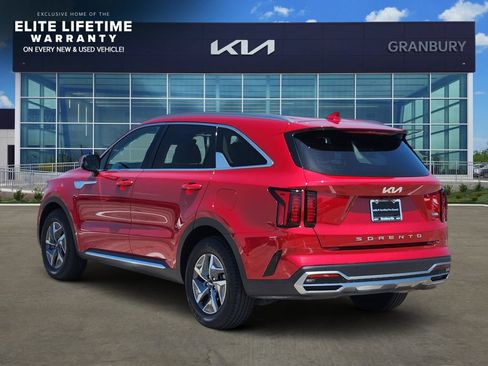 Used 2022 Kia Sorento EX FWD image 4