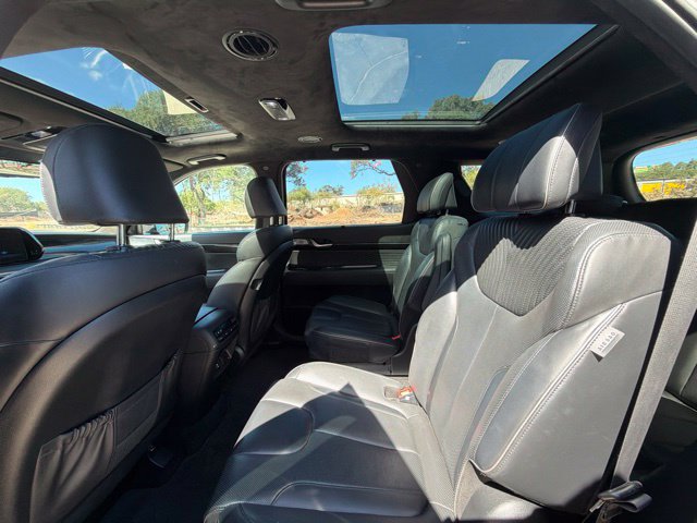 Used 2023 Hyundai Palisade Calligraphy FWD image 17