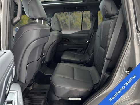 Used 2024 Lexus GX 550 w/ Cold Area Package AWD/4WD image 10