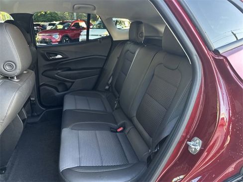 Used 2024 Chevrolet Trax LT image 27