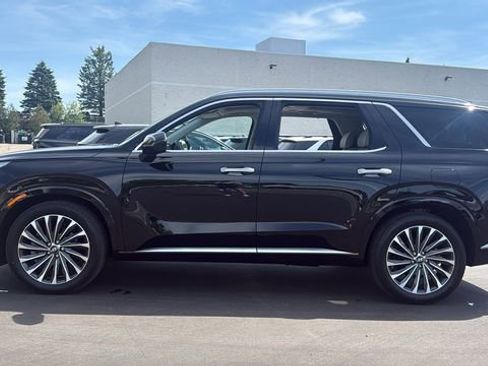 Used 2024 Hyundai Palisade Calligraphy AWD/4WD image 6