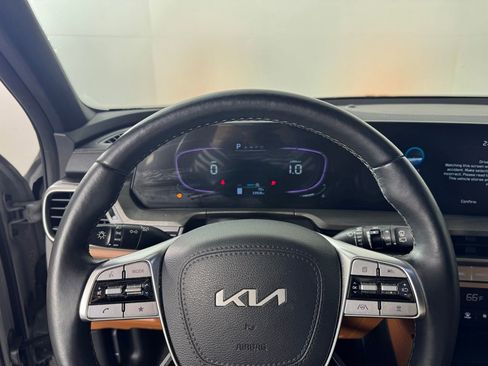 Used 2024 Kia Telluride EX X-Line image 21