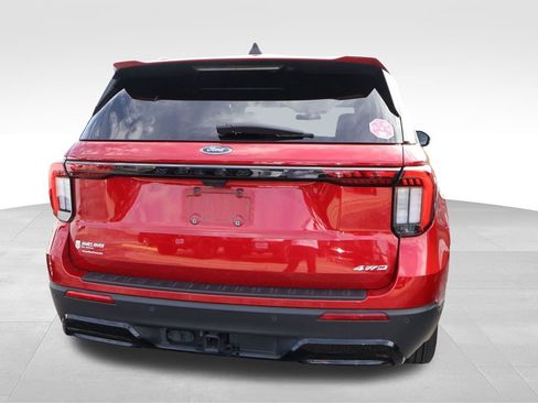 Certified 2025 Ford Explorer ST-Line image 16