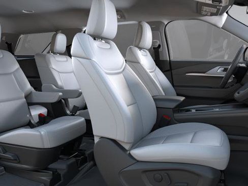 New 2025 Ford Explorer Active w/ Active Comfort Package image 28