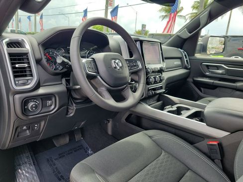 Certified 2025 RAM 1500 Big Horn AWD/4WD image 9