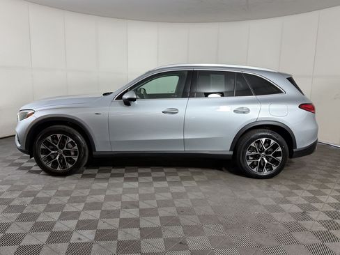 Certified 2025 Mercedes-Benz GLC 350e 4MATIC image 2