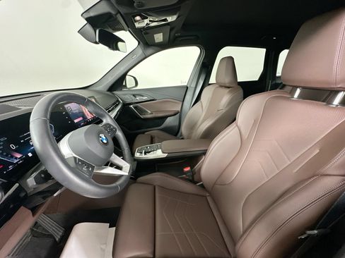 Used 2025 BMW X1 xDrive28i AWD/4WD image 34