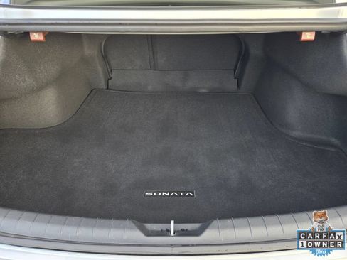 Used 2025 Hyundai Sonata Limited FWD image 21