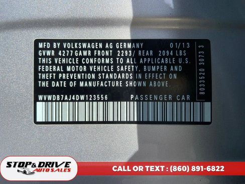 Used 2013 Volkswagen Golf 4-Door image 18