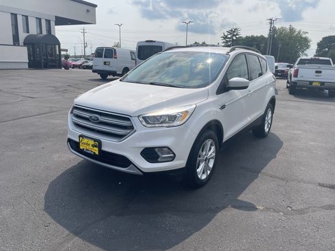 Used 2018 Ford Escape SEL AWD/4WD image 4