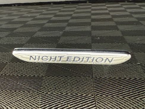 Used 2021 Mercedes-Benz C 300 Sedan image 11