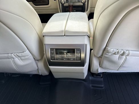 Used 2017 Lexus GX 460 Luxury AWD/4WD image 18