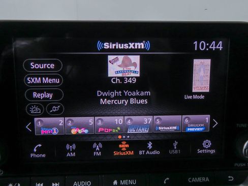 Certified 2023 Nissan Rogue SV FWD image 25