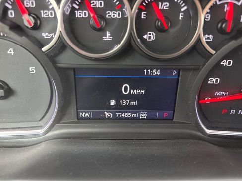 Used 2022 Chevrolet Silverado 2500 LT w/ Convenience Package image 25