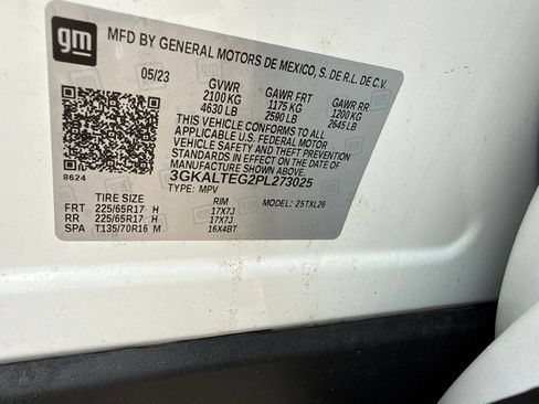 Used 2023 GMC Terrain SLE w/ Driver Convenience Package AWD/4WD image 10