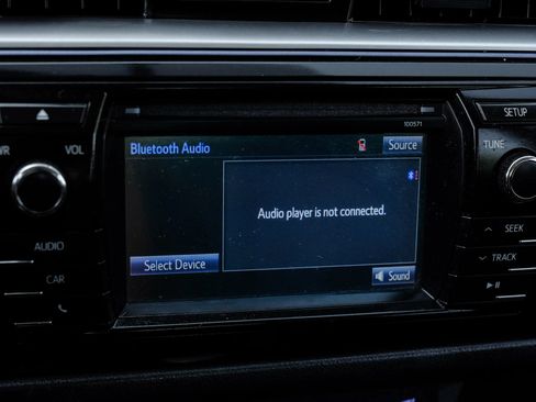 Used 2016 Toyota Corolla S FWD image 29