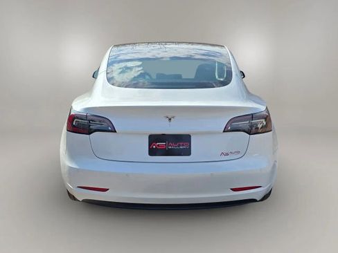 Used 2020 Tesla Model 3 Standard Range Plus image 6