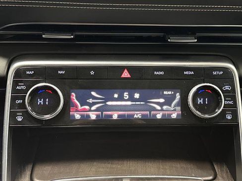 Used 2024 Genesis GV80 3.5T w/ Advanced Package image 20