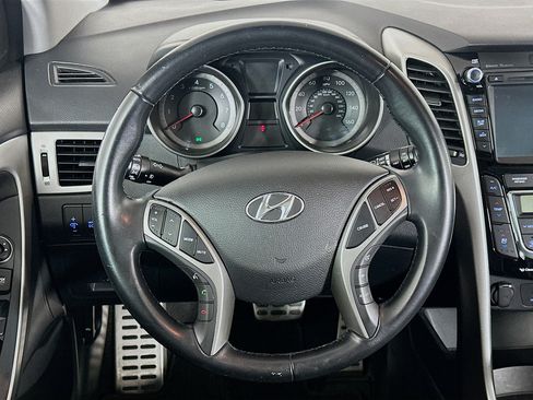 Used 2016 Hyundai Elantra GT w/ Option Group 03 FWD image 18