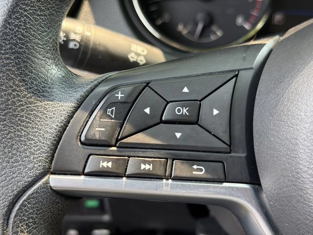 Used 2019 Nissan Rogue Sport S w/ Appearance Package AWD/4WD image 24