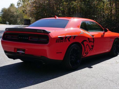Used 2022 Dodge Challenger SRT Hellcat Redeye image 24