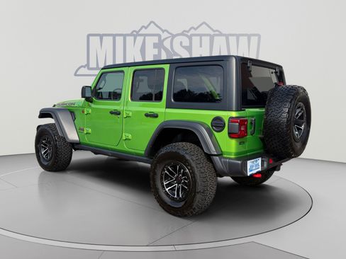 Used 2025 Jeep Wrangler Unlimited Rubicon w/ XTREMEE 35" Tire Package AWD/4WD image 3