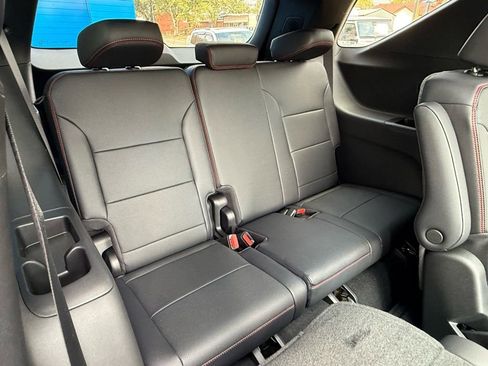 New 2026 Chevrolet Traverse RS w/ LPO, Floor Liner Package image 51