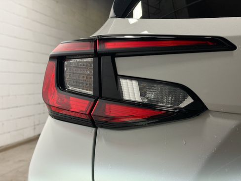 Certified 2025 Subaru Crosstrek 2.5i Limited w/ Popular Package #3A image 10