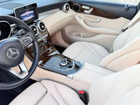Used 2017 Mercedes-Benz GLC 300 image 13
