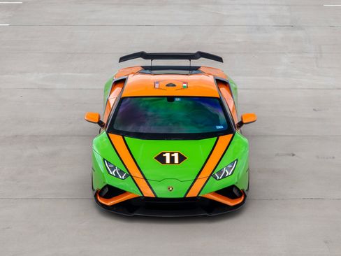 Used 2021 Lamborghini Huracan EVO image 4