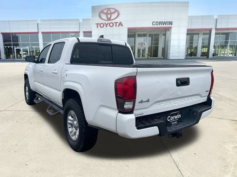 Used 2021 Toyota Tacoma SR AWD/4WD image 3