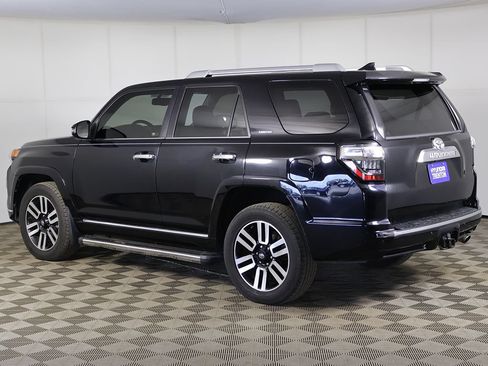 Used 2018 Toyota 4Runner Limited AWD/4WD image 8
