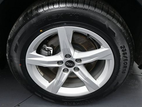 Used 2023 Audi Q5 2.0T Premium image 41