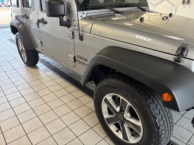 Used 2017 Jeep Wrangler Unlimited Sport w/ Quick Order Package 24S AWD/4WD image 20