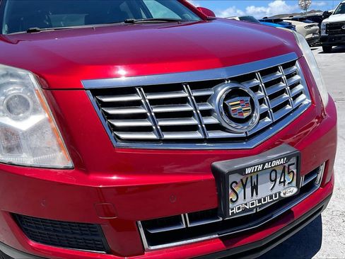 Used 2016 Cadillac SRX Luxury w/ Driver Awareness Package AWD/4WD image 33