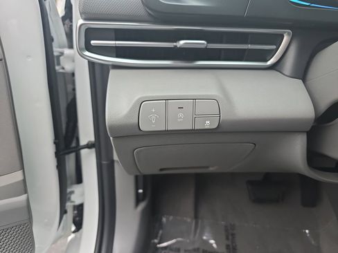 New 2026 Hyundai Elantra SE image 26