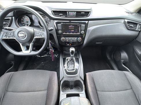 Used 2019 Nissan Rogue Sport S image 22