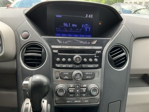 Used 2015 Honda Pilot LX image 21