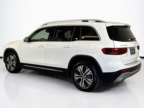 Used 2026 Mercedes-Benz GLB 250 image 7