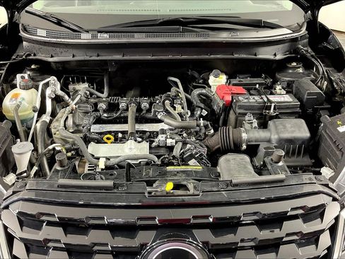 Used 2023 Nissan Kicks SV FWD image 28