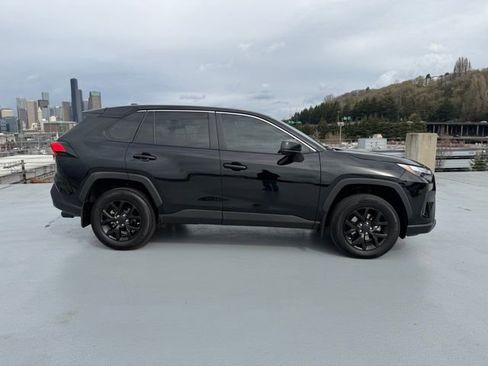 Certified 2023 Toyota RAV4 LE image 3