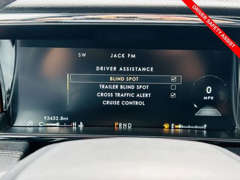 Used 2019 Lincoln Navigator Reserve AWD/4WD image 11